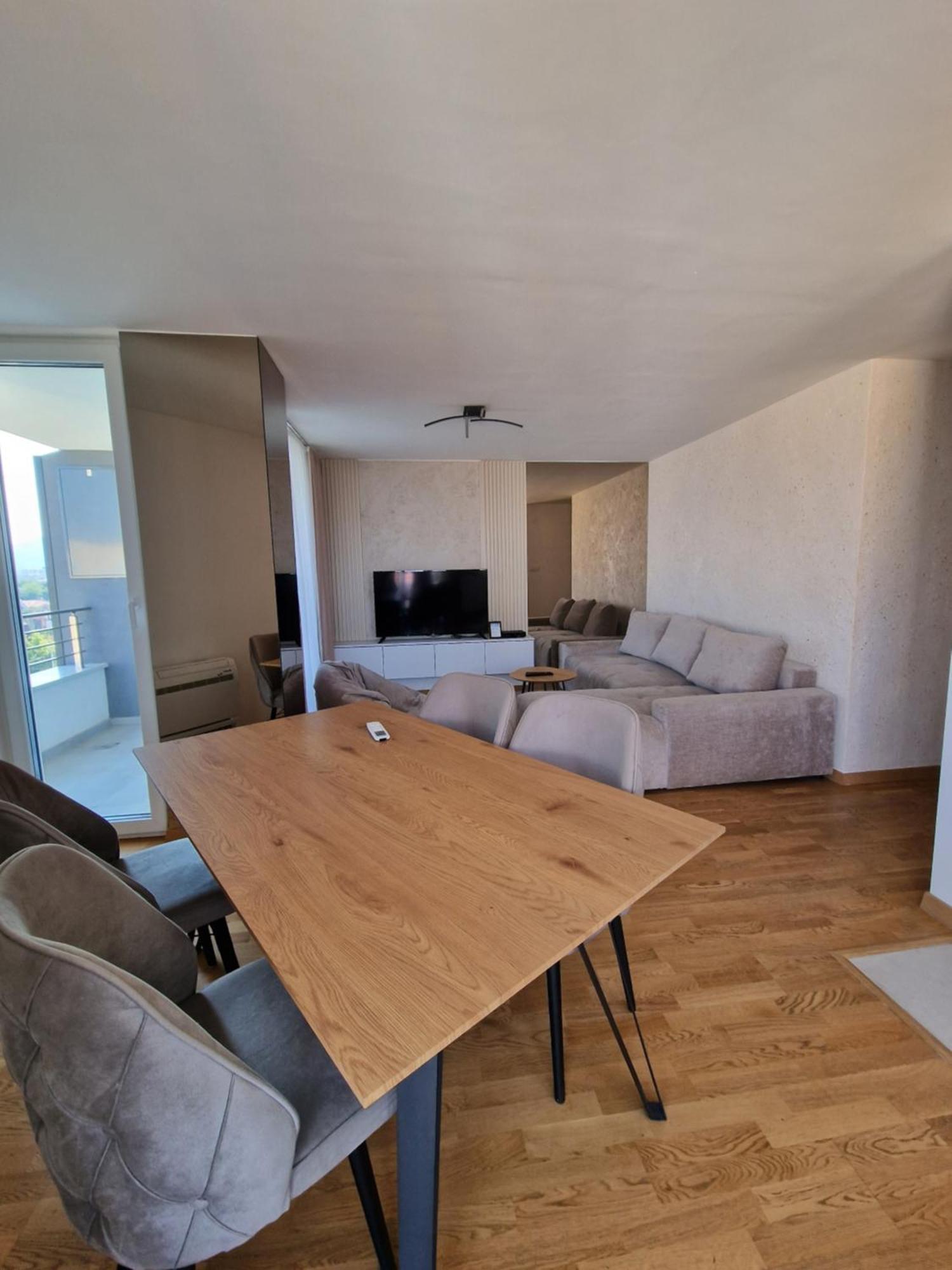 Petkov5Ki.Luxuryapartments Skopje Værelse billede