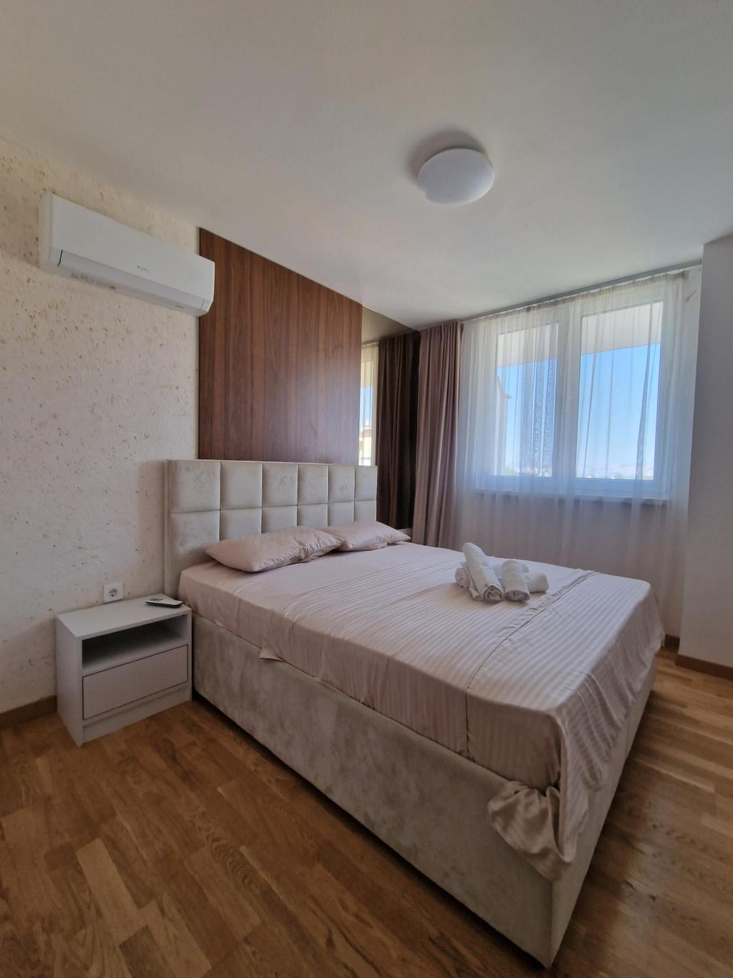 Petkov5Ki.Luxuryapartments Skopje Værelse billede
