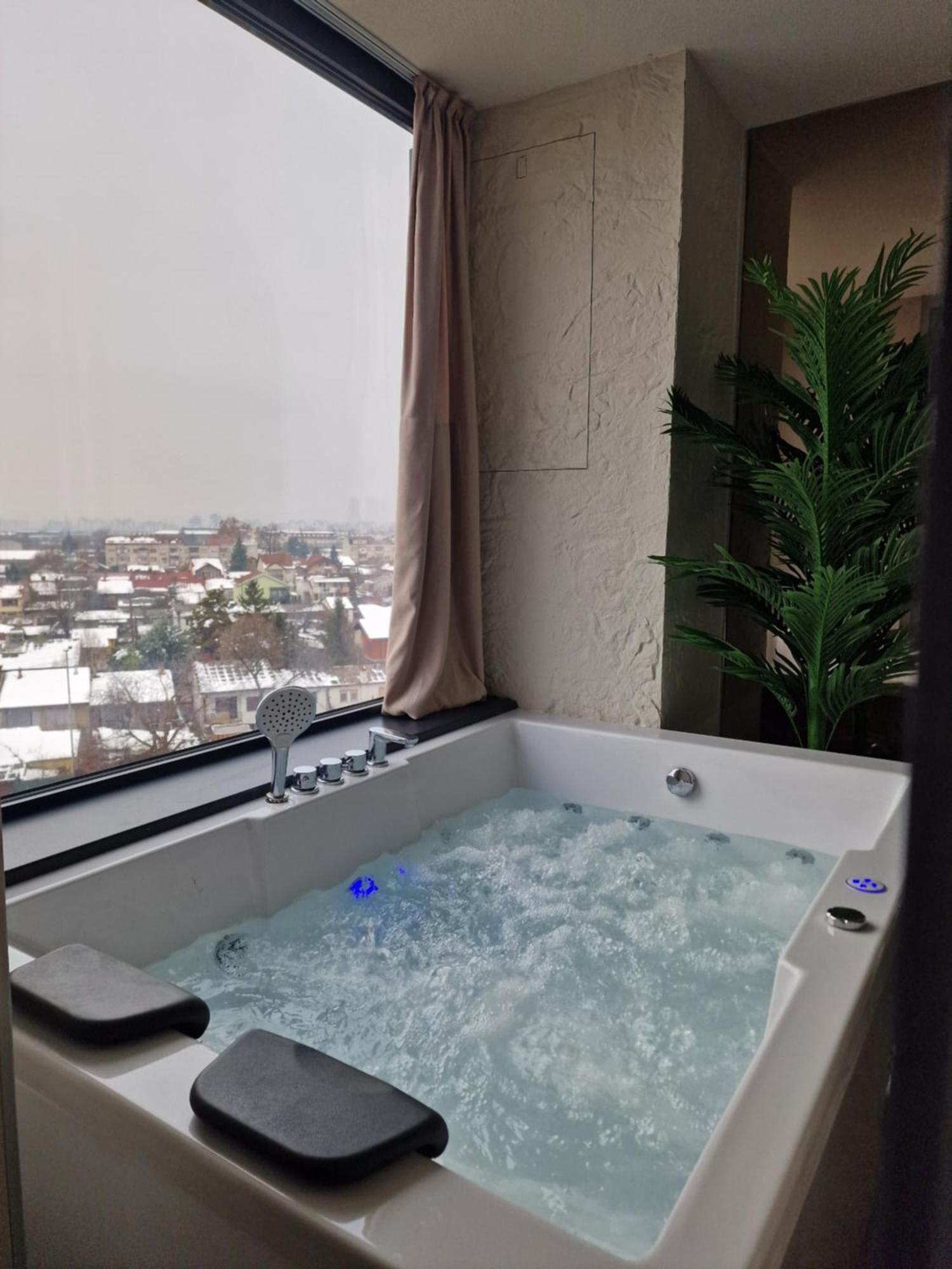Petkov5Ki.Luxuryapartments Skopje Værelse billede